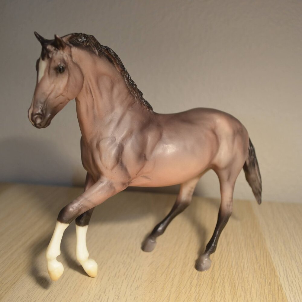 Classic Breyer Horse | American Quarter Horse Mare Grullo | #678 | "Ginger" Mold